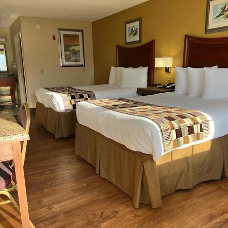 لومبيرتون، كارولاينا الشمالية Atkinson Inn & Suites المظهر الخارجي الصورة